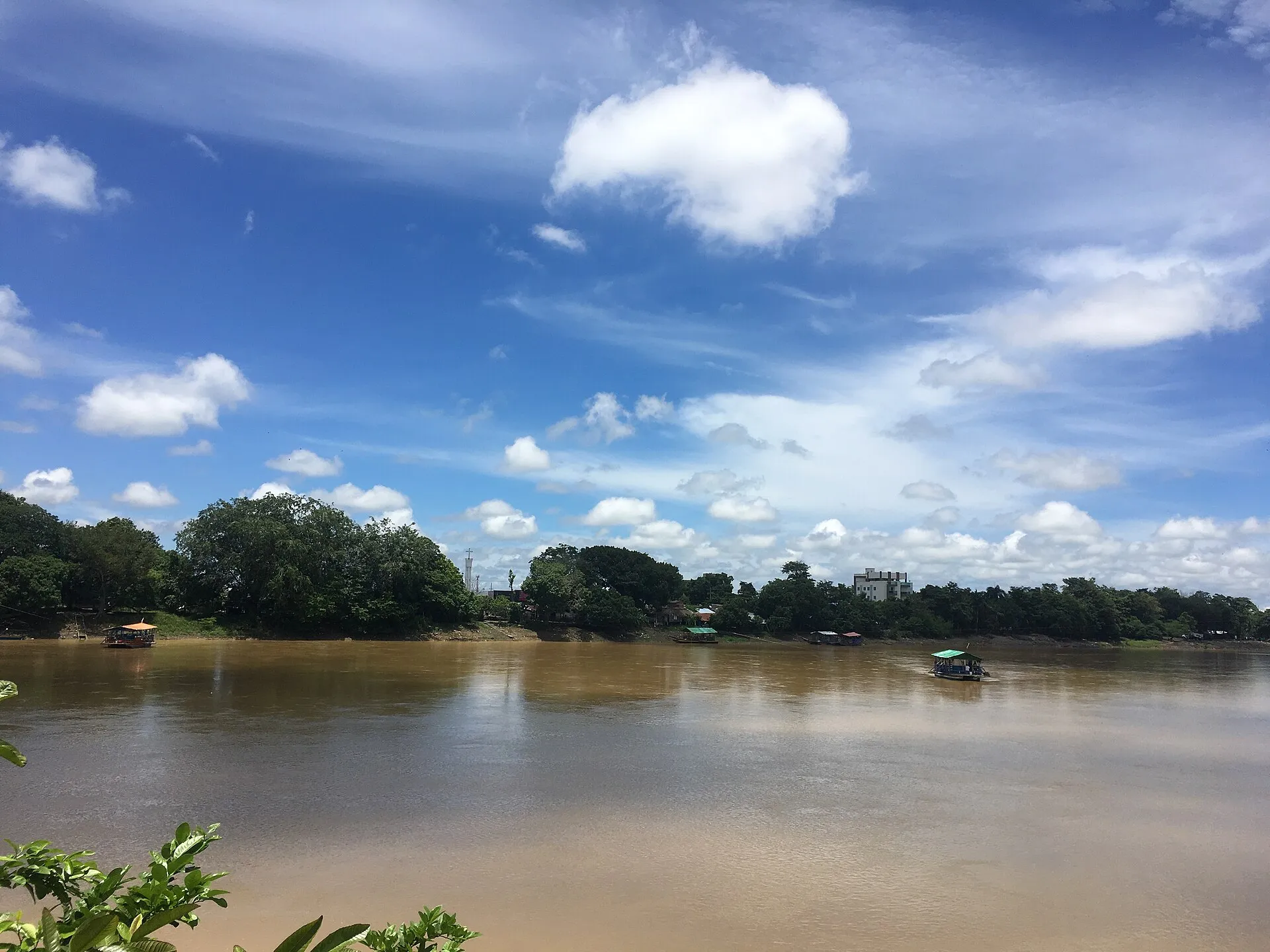 Río Sinú a su paso por Montería